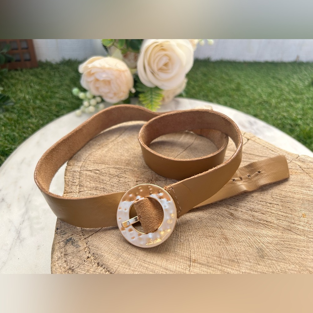 CULT GAIA Elegant SUEDE Tan Belt with gold Buckle NEW reversible ❤️